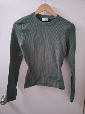 Babaton Ribbed Long-Sleeve Top in Olive Green